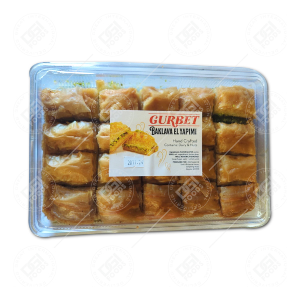 Gurbet Baklava square with pistachios 1kg